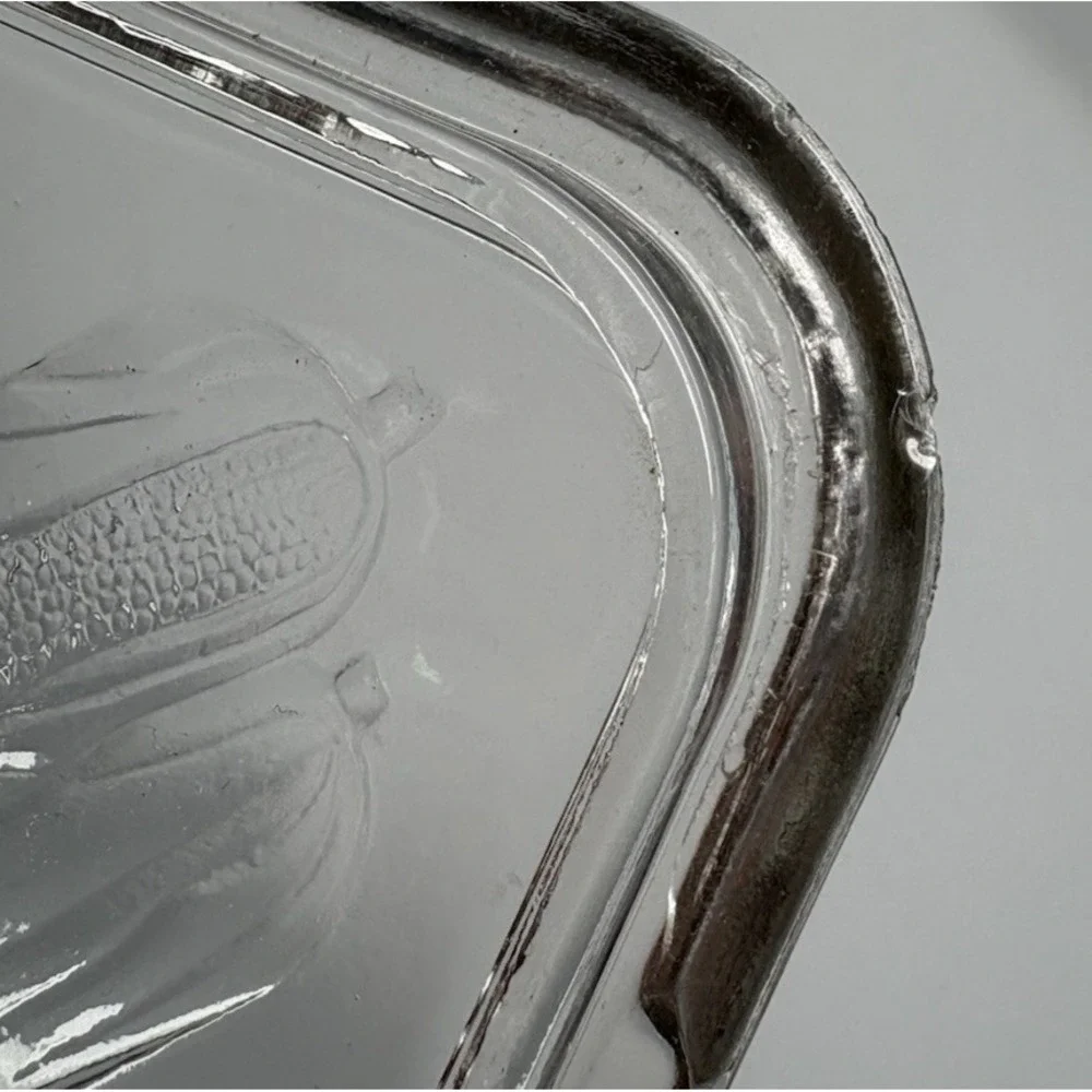 Vintage Federal clear glass refrigerator storage dish embossed vegetables on lid